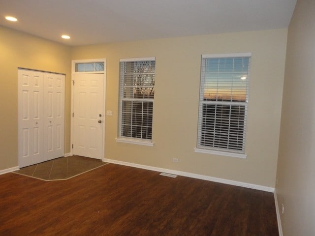 Photo - 2062 Middlebury Dr