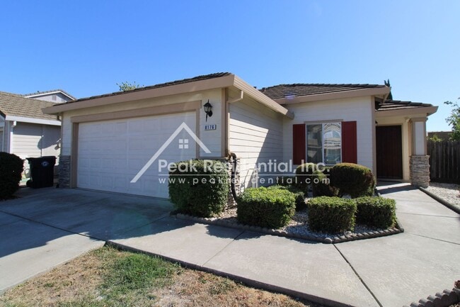 Building Photo - Updated 4bd/2ba Elk Grove Home with 2 Car Garage