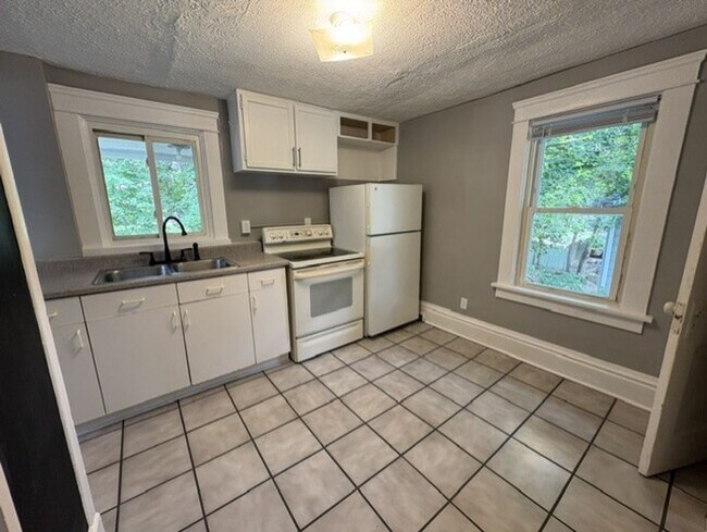 325 Para Ave Unit Upper