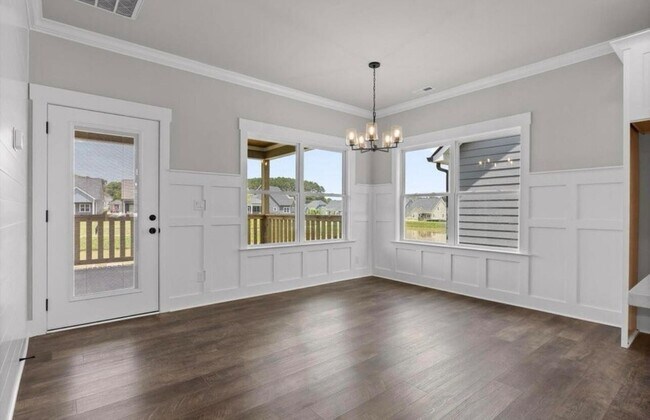 Photo - 538 Willow Grv Ct