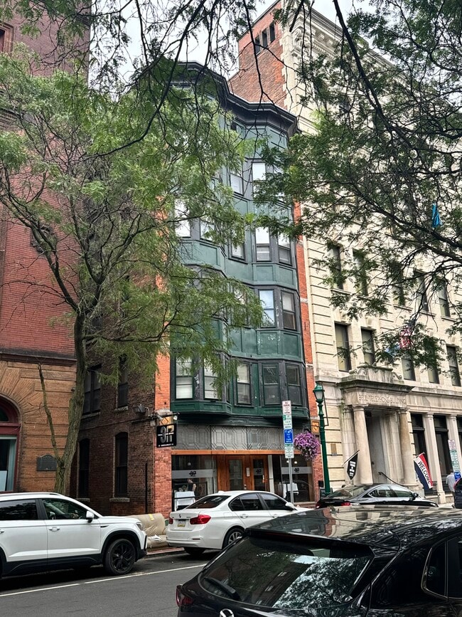 Photo - 319 Montgomery St Unit 4B