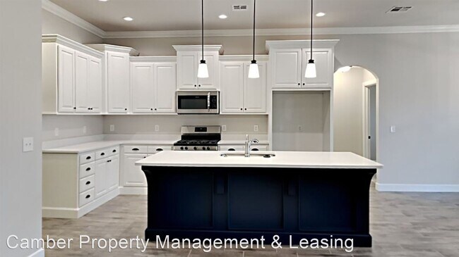 Photo - 4 br, 2 bath House - 14300 Covington Avenue