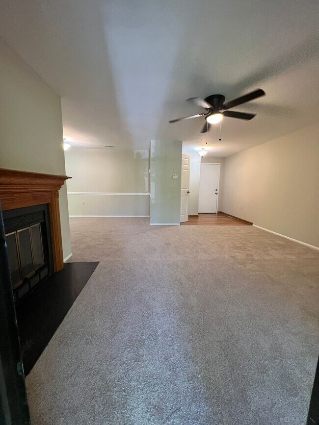 Photo - RENOVATED TOP LEVEL CONDO Unit 303