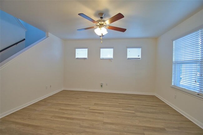 Photo - 4711 Giordano Dr