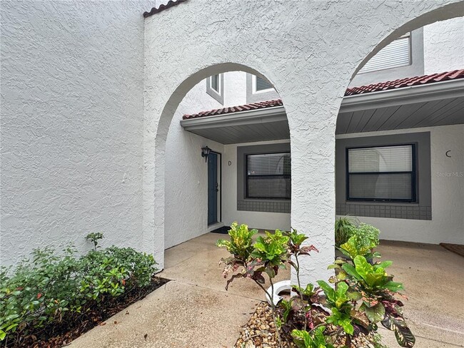 484 Santa Cruz Pl NE Unit D