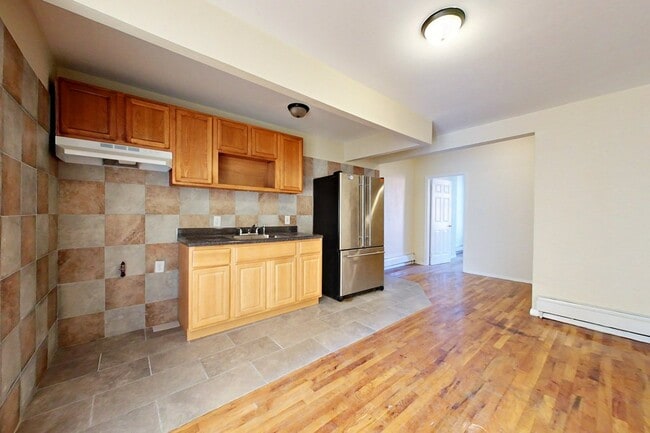 Photo - 106 Rockaway Ave Unit 2