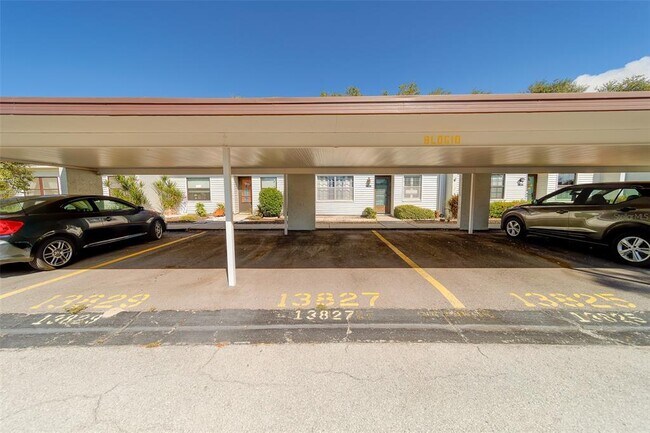 Photo - 13827 Mission Oaks Blvd