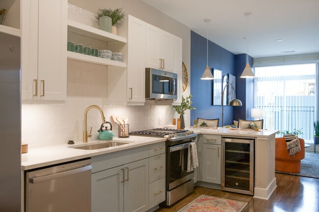 Broadstone Centennial apartments — community photo