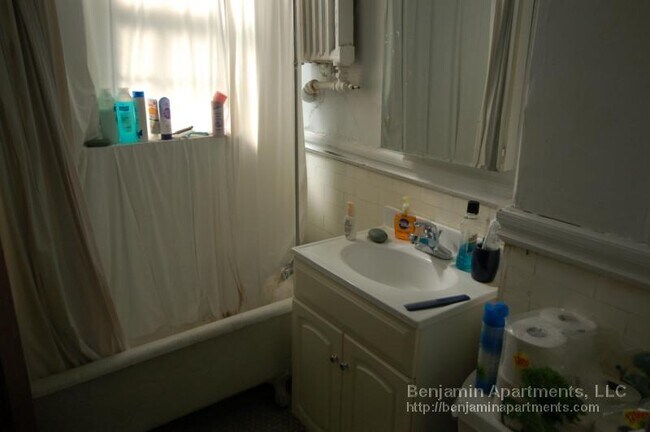 Photo - 15 Glenville Ave Unit 19