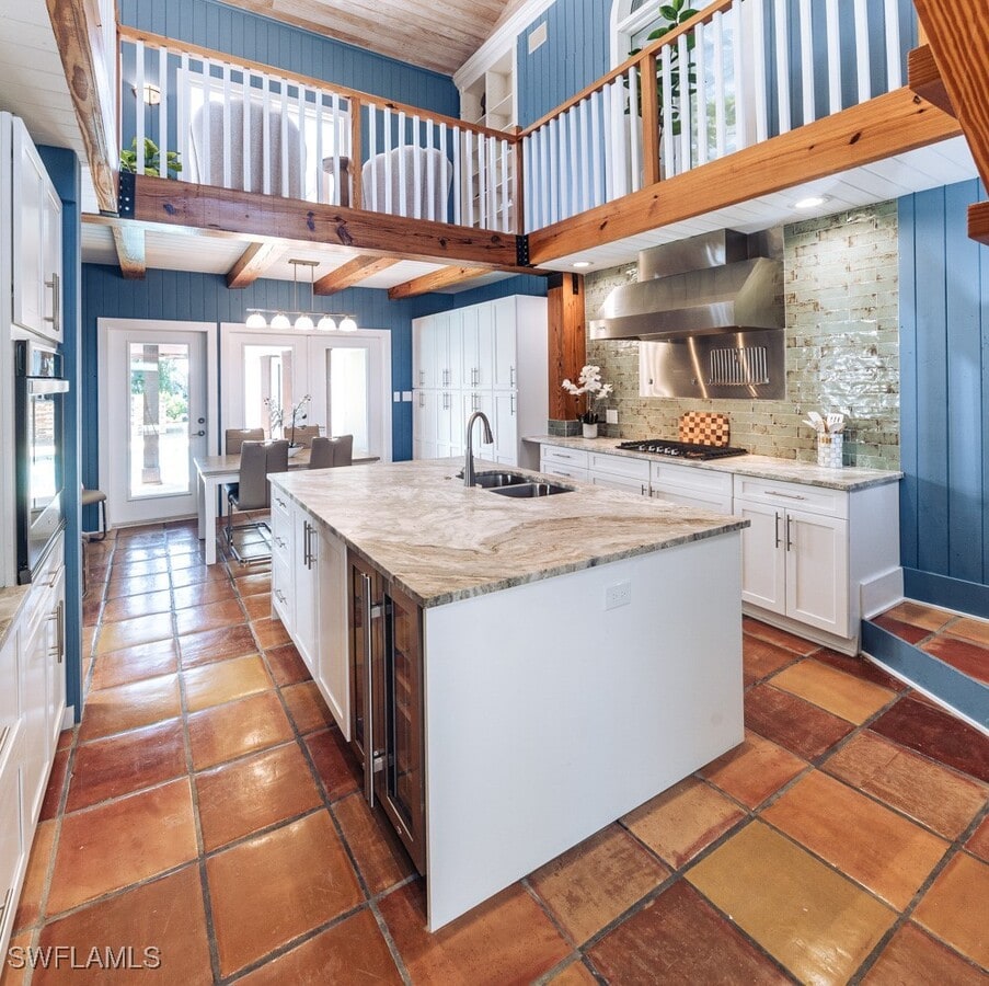 Photo - 374 14th Ave S