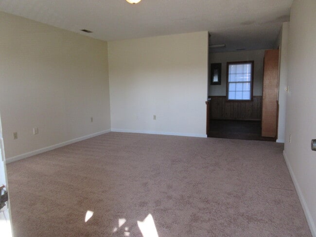 Photo - 211 W Hampton Ave