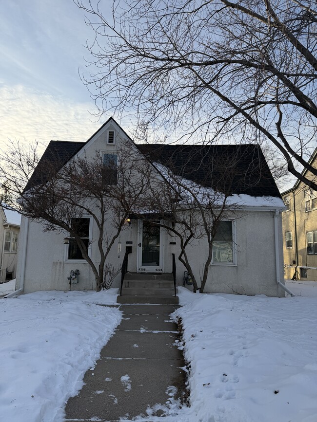 Building Photo - 4304 Cedar Ave S
