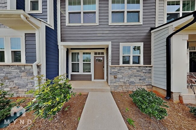 Building Photo - 1546 Cedar Tree Dr