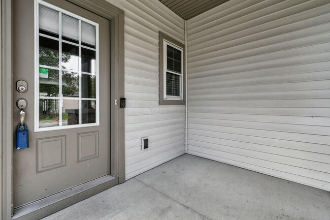 Photo - 210 Autumn Way