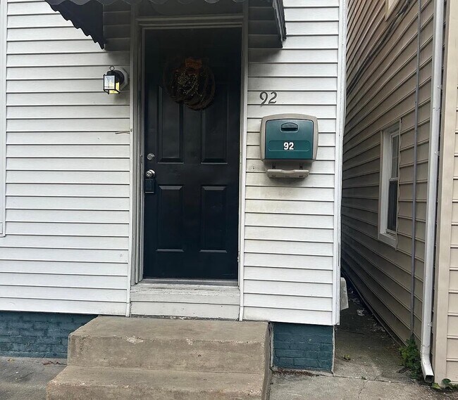 Photo - 92 Pennsylvania Ave