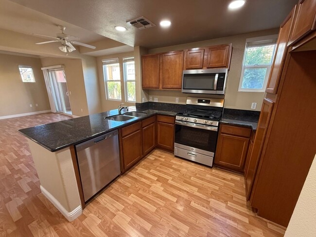 Photo - 4800 Westlake Pkwy
