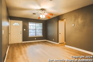 Photo - 209 Royal Dr
