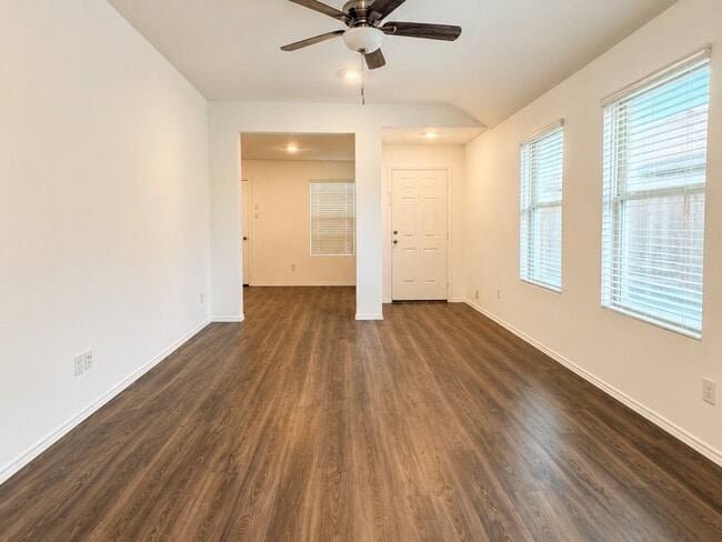 Photo - 8734 Baywood Ct