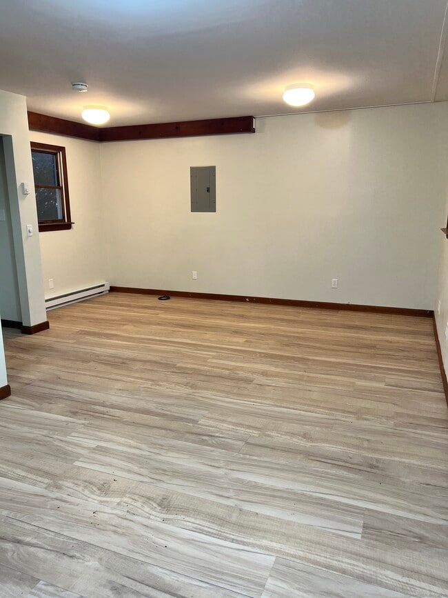 Photo - 227 Danbury Rd Unidad D