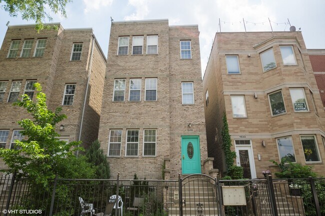 Photo - 1535 N Campbell Ave Apartamentos Unidad 3