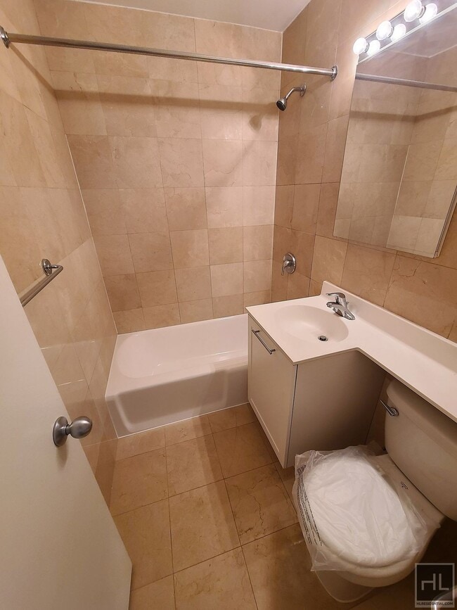 Photo - EAST 49 STREET Unit 1B