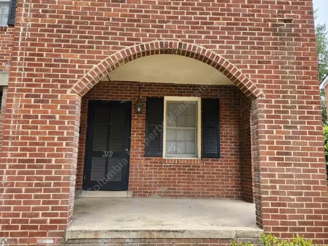 Photo - 312 S Woodrow St