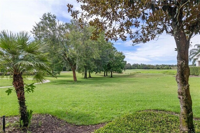 1598 Heritage Crossing Ct Unit 102