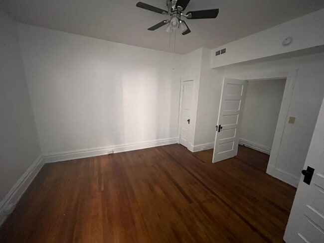 Photo - 419 N 26th St