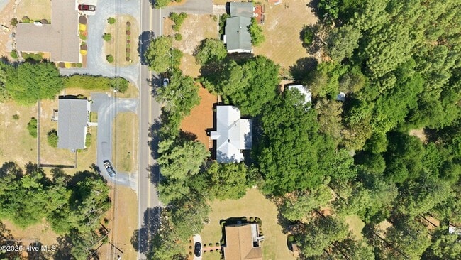 1425 Central Dr