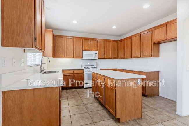 Photo - 28782 Vela Dr