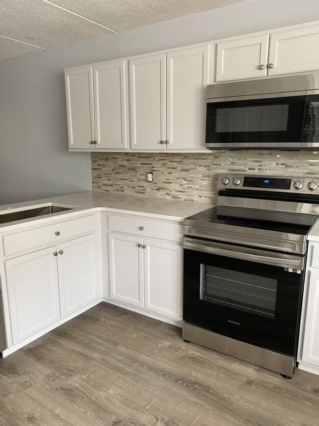 Photo - 1910 S Palmetto Ave