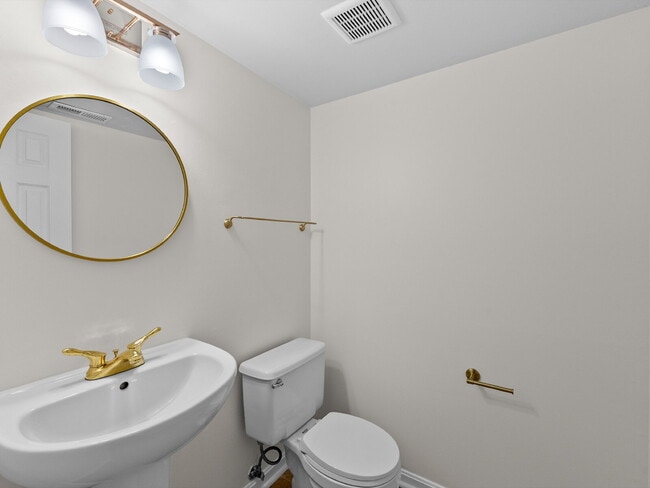 Photo - 2178 Mager Dr