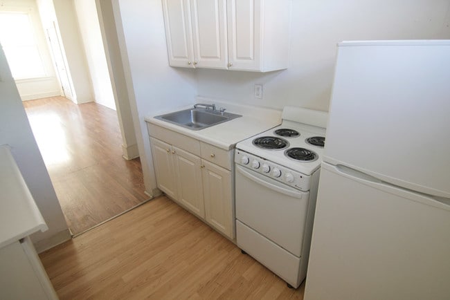 Photo - 527 Jeanette St Unit 1