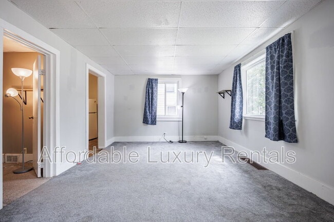 Photo - 77 State St Unit 1