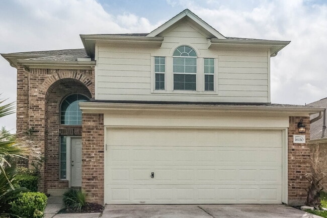 Building Photo - 16110 Marcelia Dr Rental