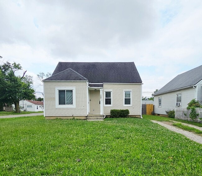 Building Photo - 1191 Duxberry Ave