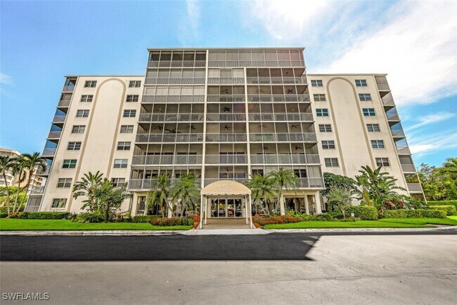 Photo - 1 Bluebill Ave Unidad 803