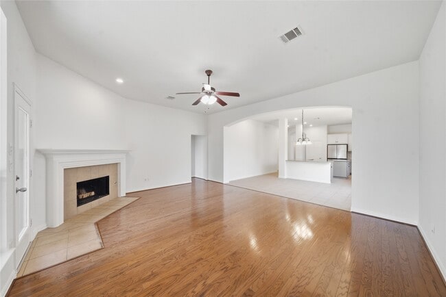 Photo - 4647 Wellington Grove Ln