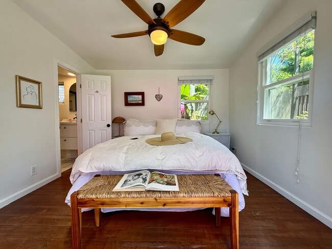 Photo - Gorgeous Fully Furnished Ocean Beach Retreat + FLEXIBLE STAY