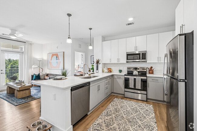 2BR, 2BA - 1,084SF - Kitchen/Living