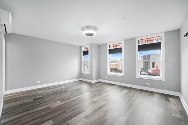 Photo - 1016 S State St Unit 4