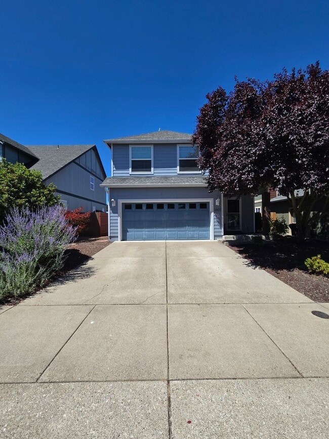 Photo - Cat Pet Friendly 3 Bed / 2.5 Bath Home Near I-5 in Albany, OR