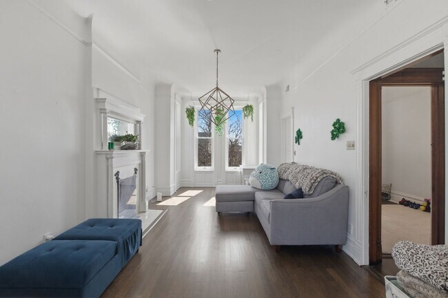 Photo - 850 W Oakdale Ave Unidad 3