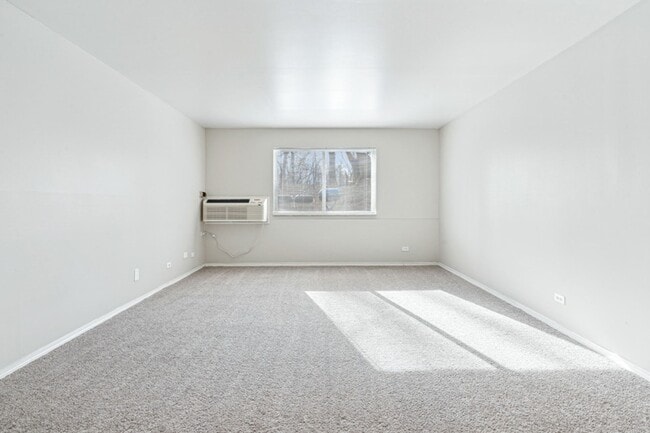 Photo - Park Trail Apartments