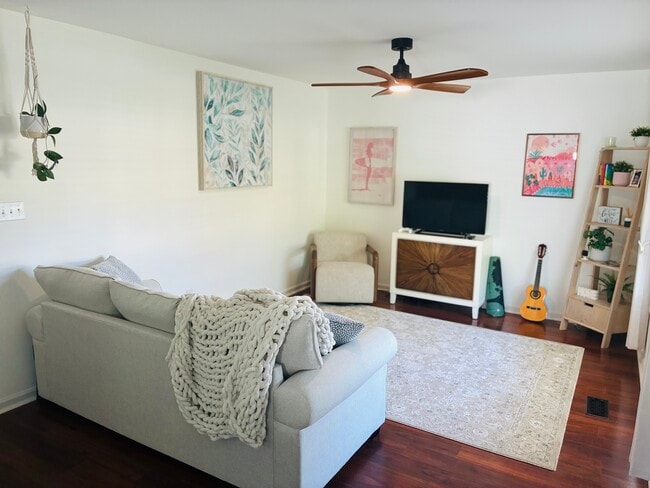 Photo - 376 Brookgreen Pl NW