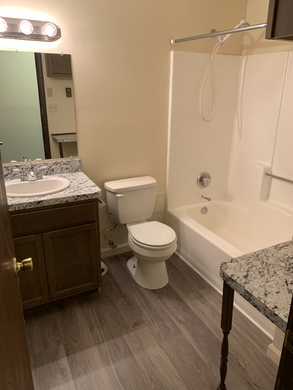 Photo - 1320 Bailey Rd