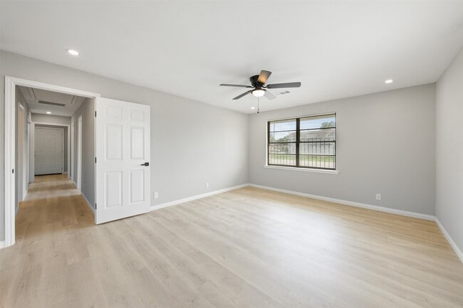 Photo - 4356 Phlox St