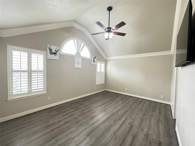 1526 Waterside Village Drive