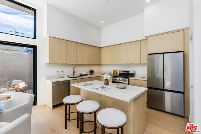 Photo - 3808 College Ave Unit 5