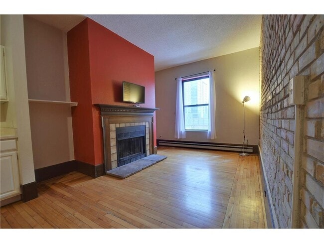 Photo - 605 S 9th St Unit 8